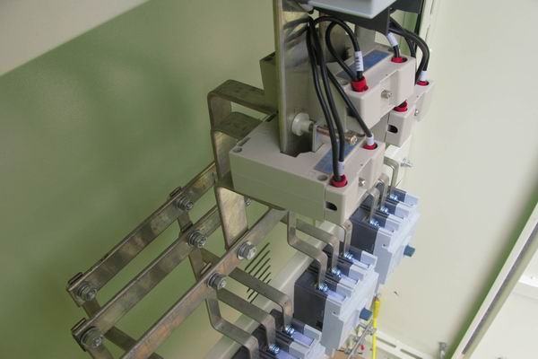 前进控制箱-3683讲讲控制箱的使用特点